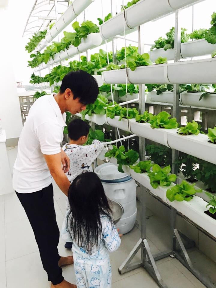 Những sao Việt sống giản dị dù nổi tiếng bậc nhất Vbiz và sở hữu tài sản kếch xù Những sao Việt sống giản dị dù nổi tiếng bậc nhất Vbiz và sở hữu tài sản kếch xù